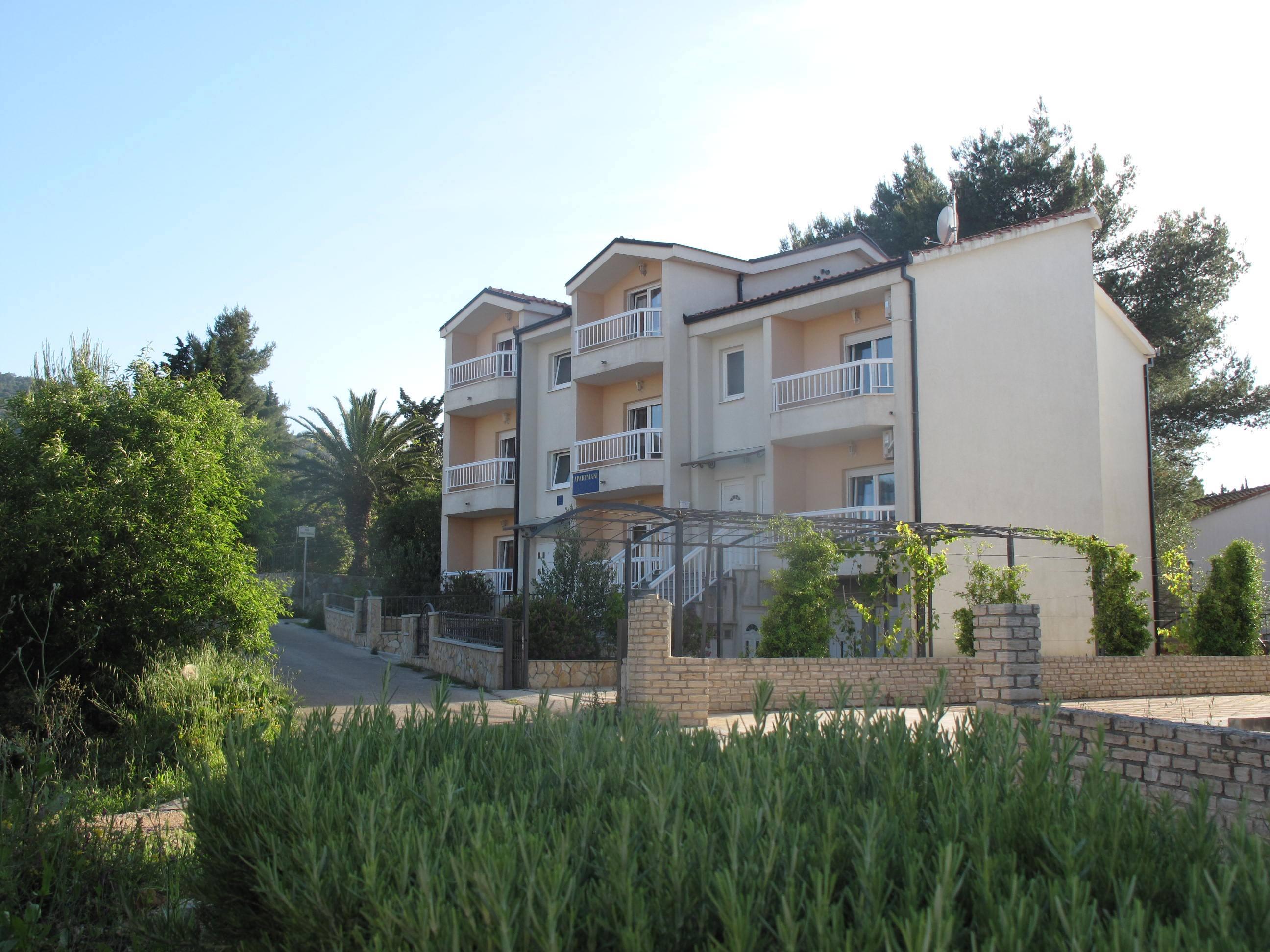 Apartments Mia Стари Град Экстерьер фото